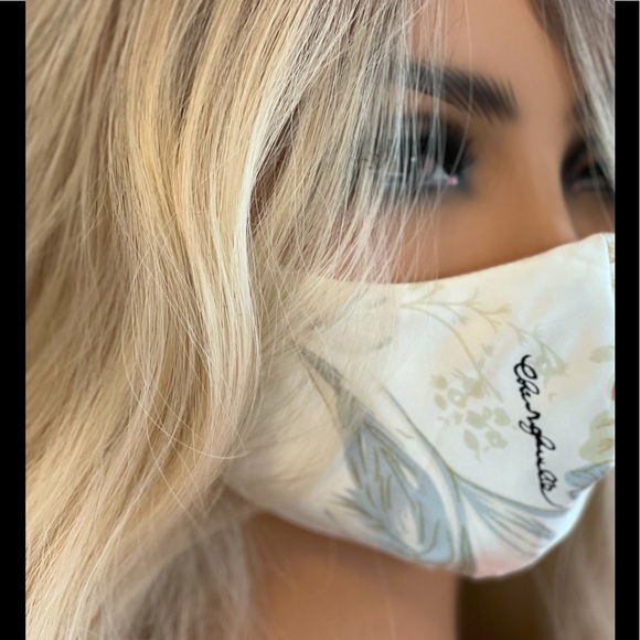 NEW HANDMADE FACE MASK - Picture 1 of 1